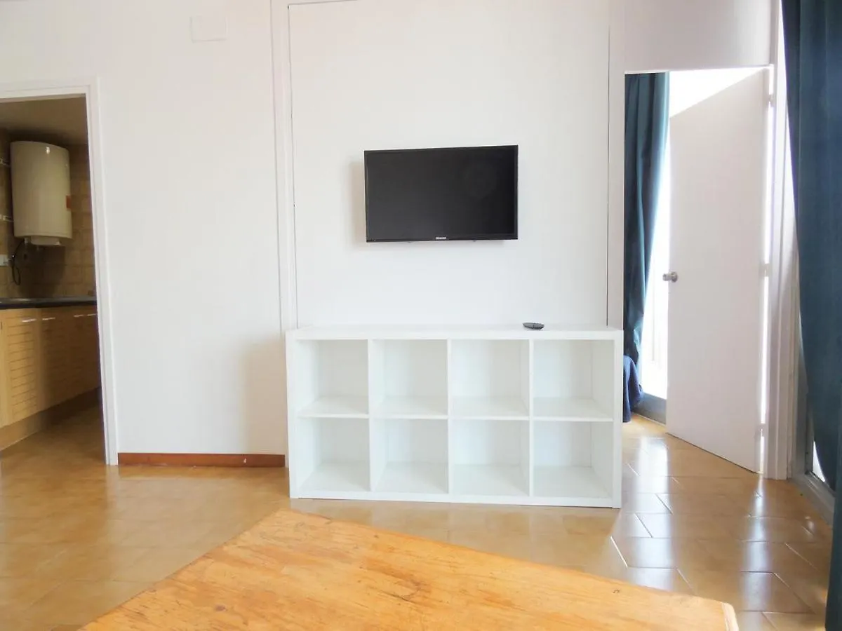 Bora 4-C Apartment Roses