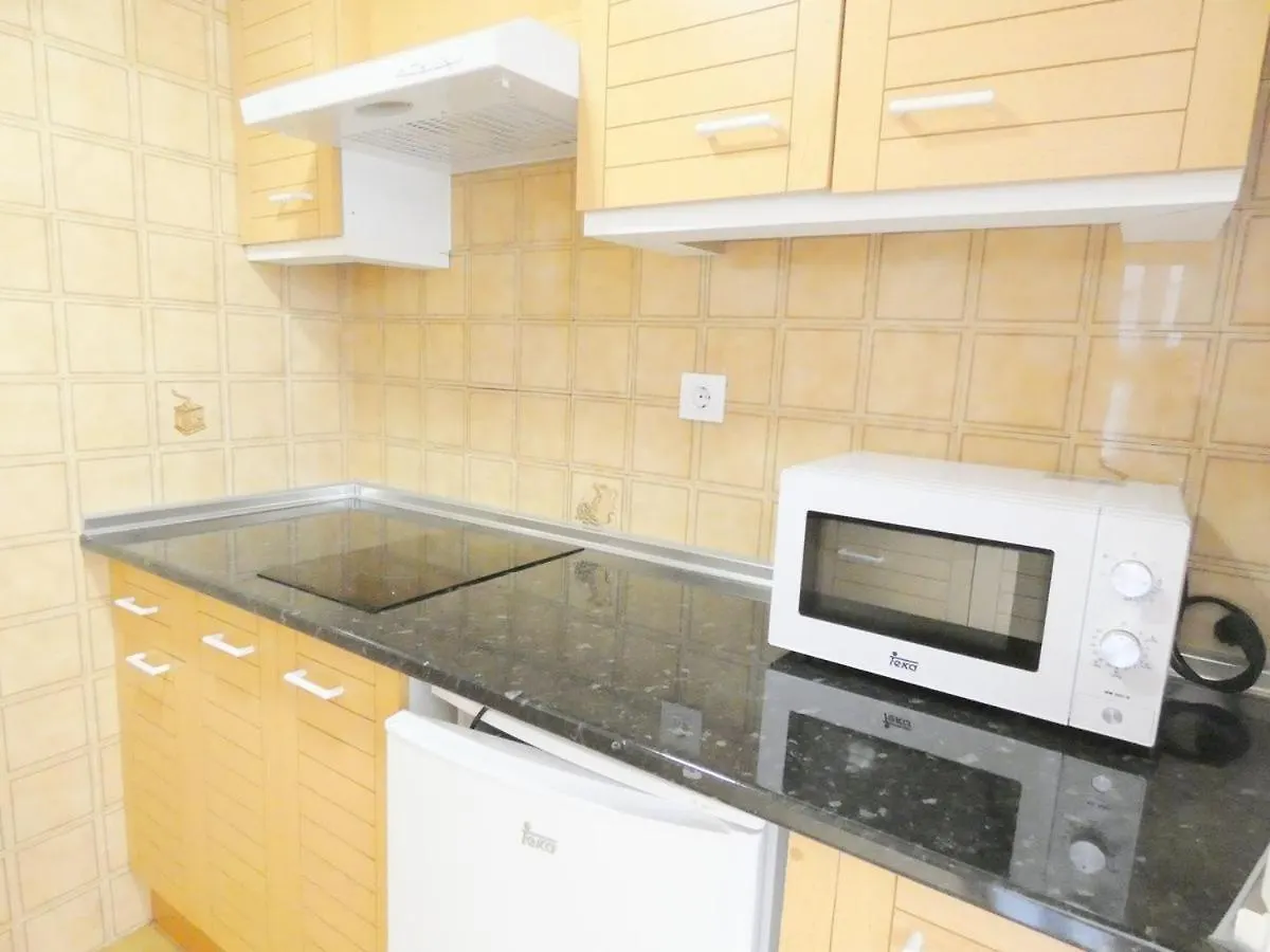 Bora 4-C Apartment Roses Spain