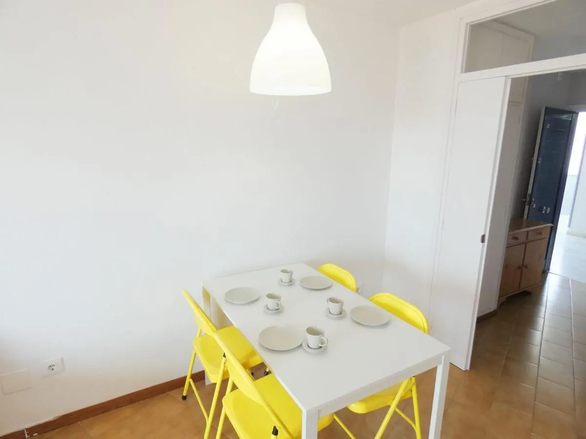 Bora 4-C Apartment Roses